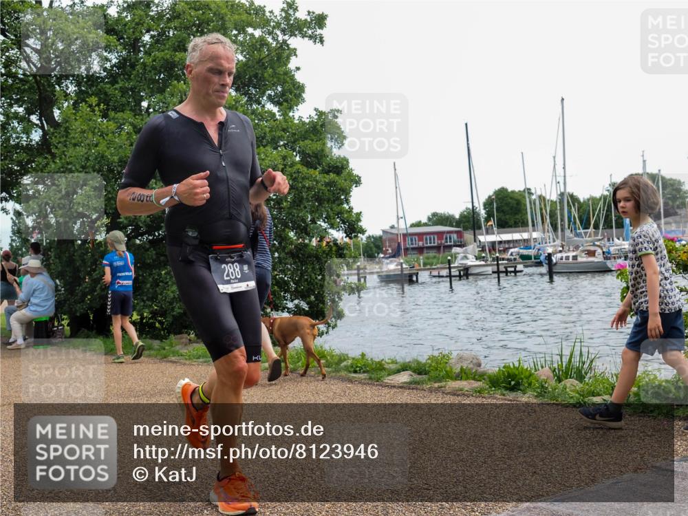 22.06.2025 - Viking Triathlon KatJ http://msf.ph/oto/8123946 22.06.2025 13:38:42 Laufen 288, 527 meine-sportfotos.de