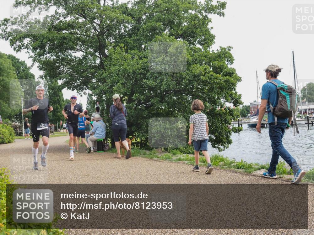 22.06.2025 - Viking Triathlon KatJ http://msf.ph/oto/8123953 22.06.2025 13:38:46 Laufen 125, 442 meine-sportfotos.de