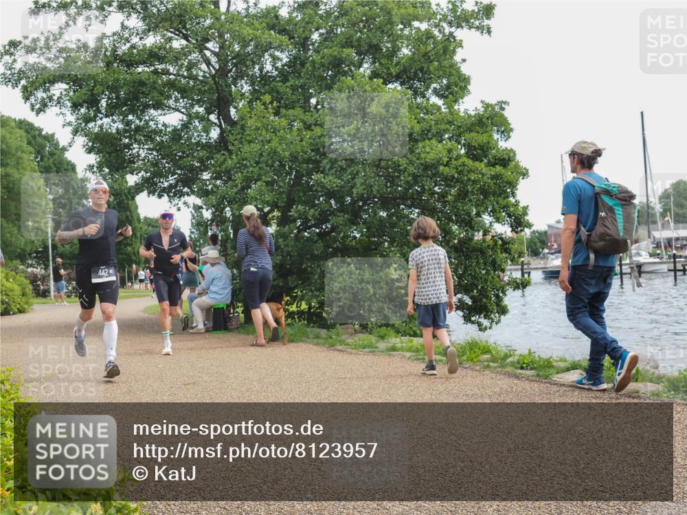22.06.2025 - Viking Triathlon KatJ http://msf.ph/oto/8123957 22.06.2025 13:38:46 Laufen 125, 442 meine-sportfotos.de