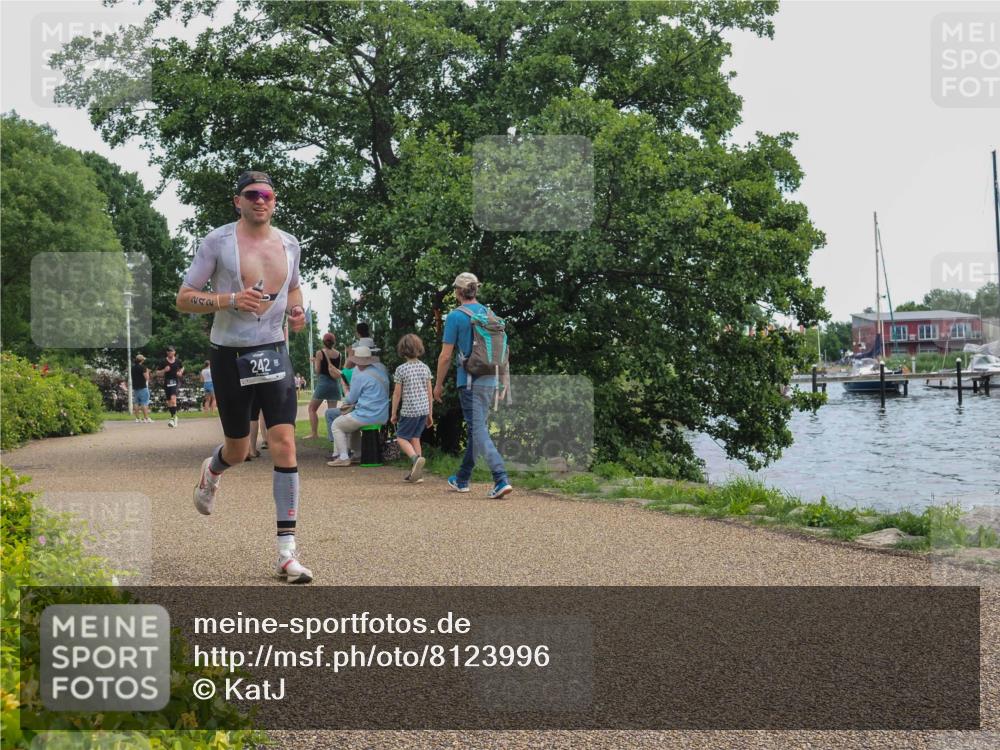 22.06.2025 - Viking Triathlon KatJ http://msf.ph/oto/8123996 22.06.2025 13:38:49 Laufen 125, 242, 442 meine-sportfotos.de