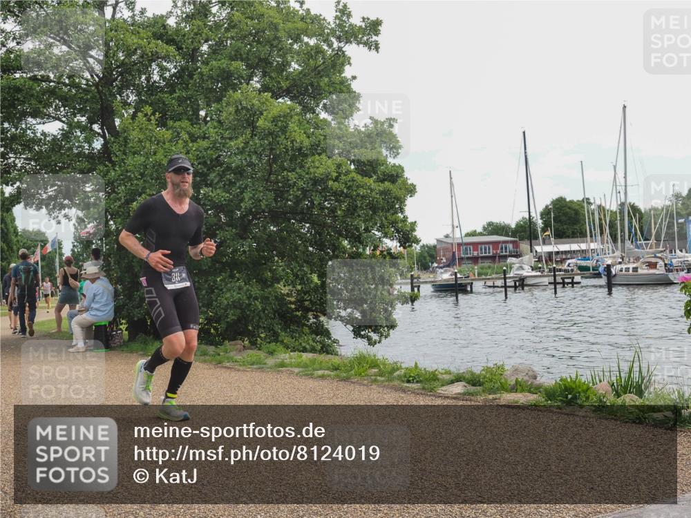22.06.2025 - Viking Triathlon KatJ http://msf.ph/oto/8124019 22.06.2025 13:38:57 Laufen 128, 311 meine-sportfotos.de