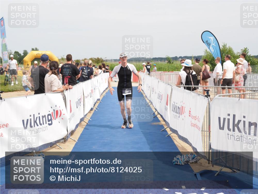 22.06.2025 - Viking Triathlon MichiJ http://msf.ph/oto/8124025 22.06.2025 15:14:54 Ziel 264, 377 meine-sportfotos.de