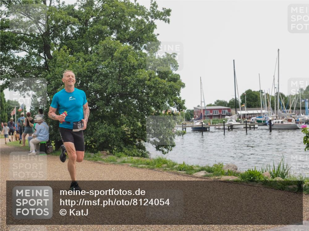 22.06.2025 - Viking Triathlon KatJ http://msf.ph/oto/8124054 22.06.2025 13:39:00 Laufen 128, 311 meine-sportfotos.de
