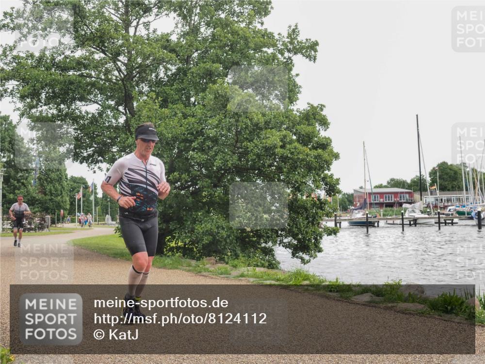 22.06.2025 - Viking Triathlon KatJ http://msf.ph/oto/8124112 22.06.2025 15:20:02 Laufen 290 meine-sportfotos.de
