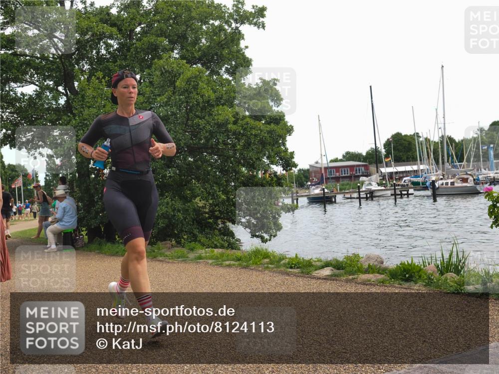 22.06.2025 - Viking Triathlon KatJ http://msf.ph/oto/8124113 22.06.2025 13:39:09 Laufen 349, 408 meine-sportfotos.de