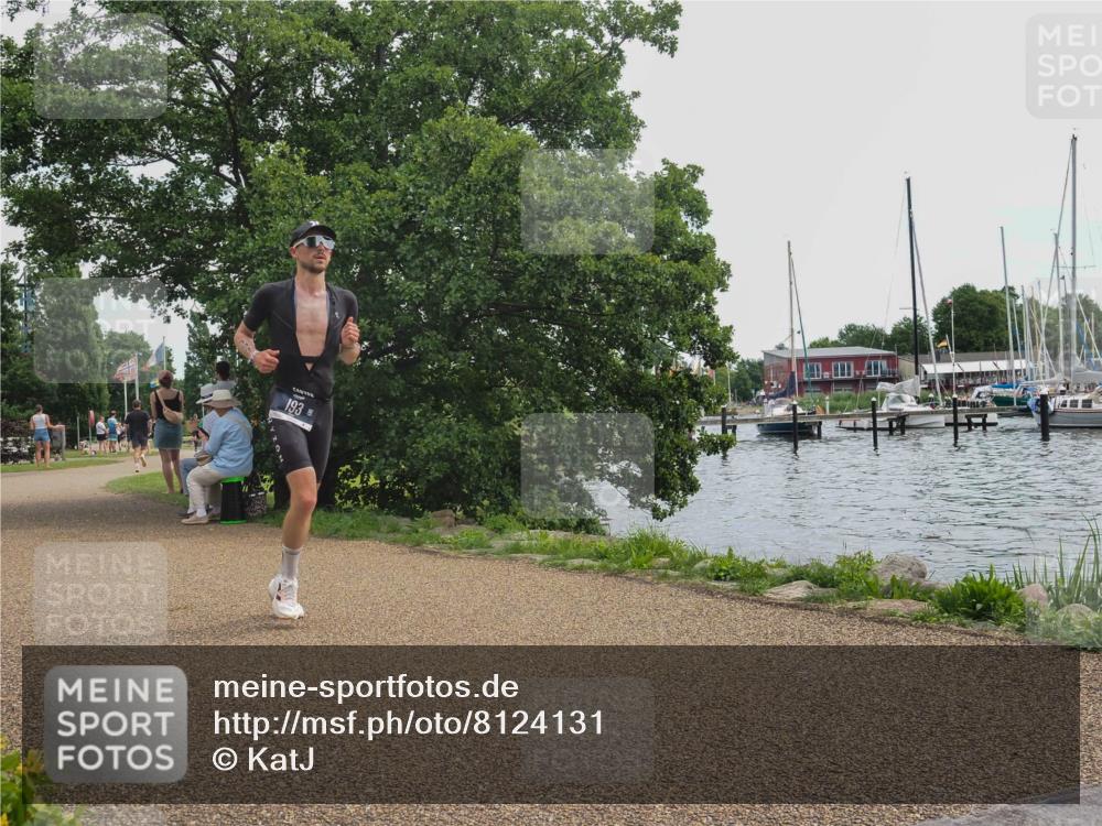 22.06.2025 - Viking Triathlon KatJ http://msf.ph/oto/8124131 22.06.2025 13:39:13 Laufen 193 meine-sportfotos.de