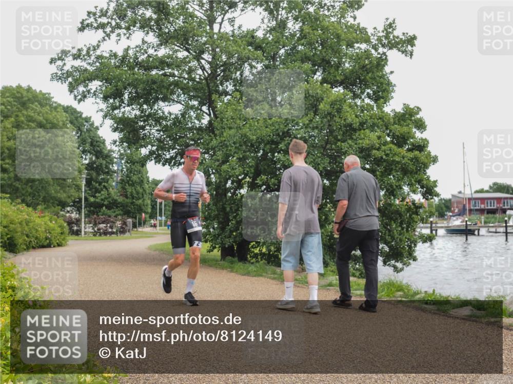 22.06.2025 - Viking Triathlon KatJ http://msf.ph/oto/8124149 22.06.2025 15:20:07 Laufen 55 meine-sportfotos.de