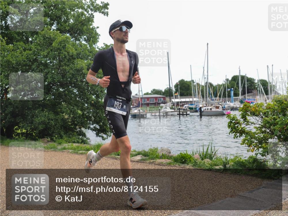 22.06.2025 - Viking Triathlon KatJ http://msf.ph/oto/8124155 22.06.2025 13:39:14 Laufen 193 meine-sportfotos.de