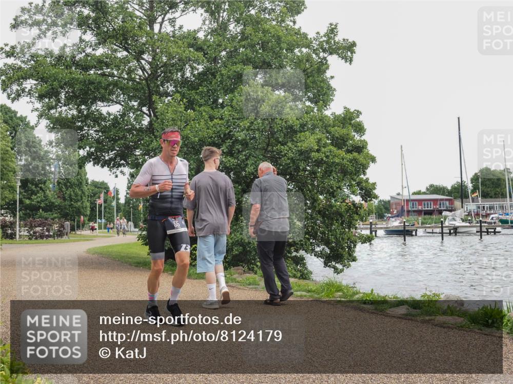 22.06.2025 - Viking Triathlon KatJ http://msf.ph/oto/8124179 22.06.2025 15:20:08 Laufen 55 meine-sportfotos.de