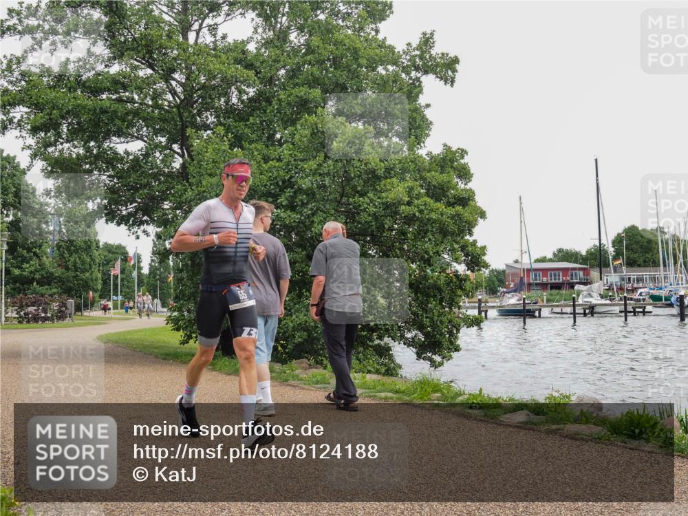 22.06.2025 - Viking Triathlon KatJ http://msf.ph/oto/8124188 22.06.2025 15:20:08 Laufen 55 meine-sportfotos.de