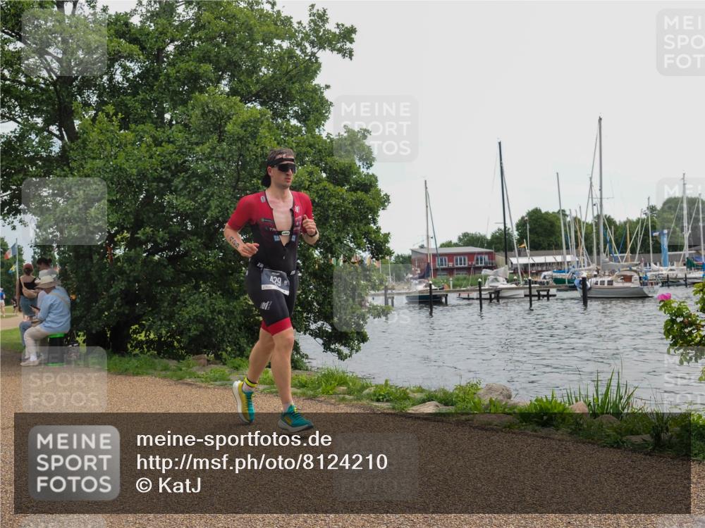 22.06.2025 - Viking Triathlon KatJ http://msf.ph/oto/8124210 22.06.2025 13:39:32 Laufen 173, 283, 429 meine-sportfotos.de