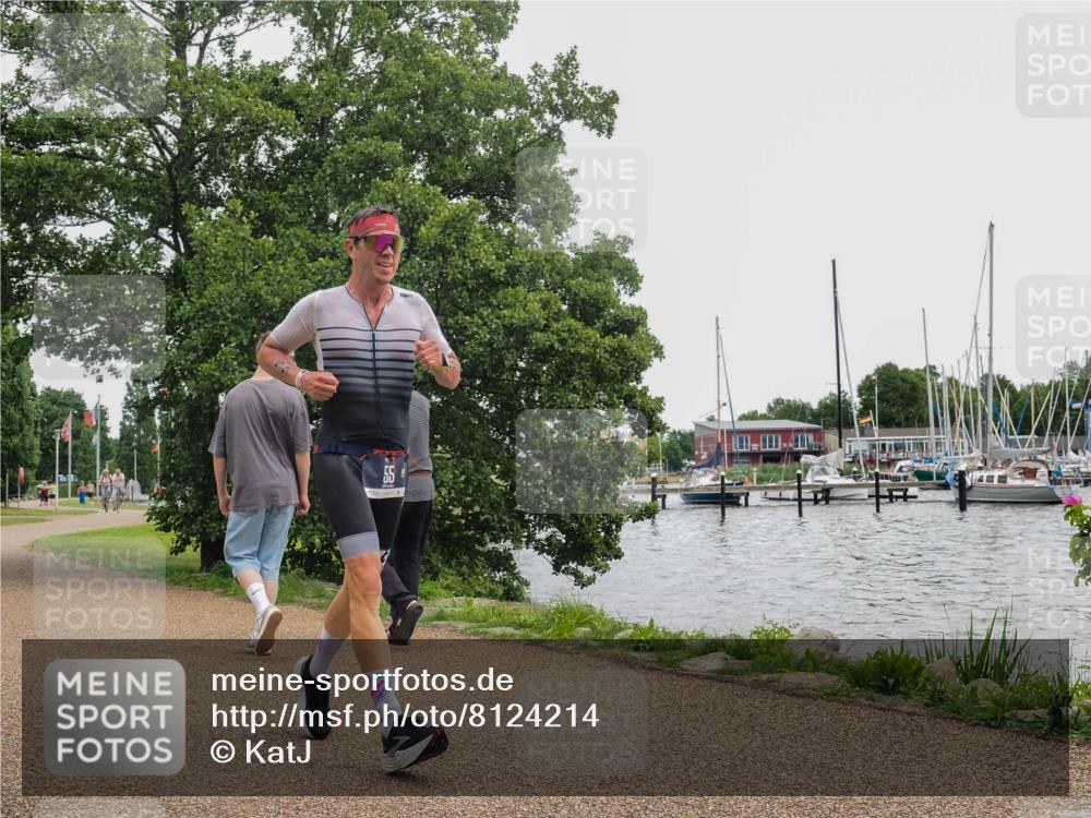 22.06.2025 - Viking Triathlon KatJ http://msf.ph/oto/8124214 22.06.2025 15:20:08 Laufen 55 meine-sportfotos.de
