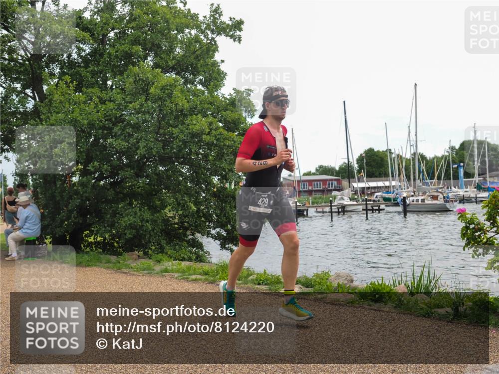 22.06.2025 - Viking Triathlon KatJ http://msf.ph/oto/8124220 22.06.2025 13:39:33 Laufen 173, 283, 429 meine-sportfotos.de