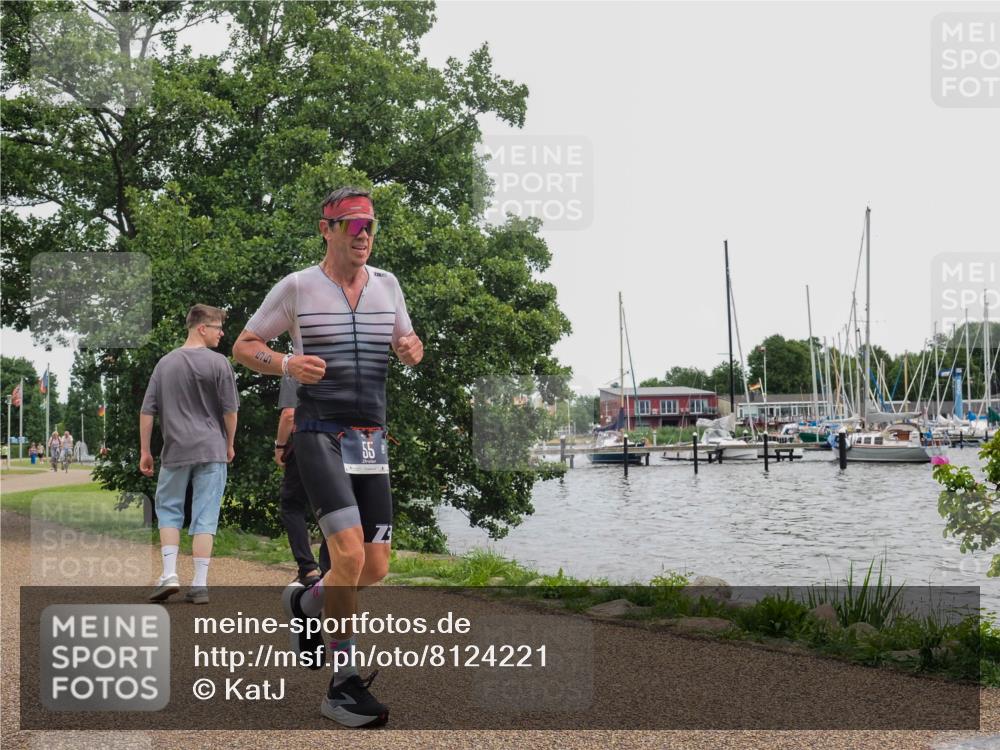 22.06.2025 - Viking Triathlon KatJ http://msf.ph/oto/8124221 22.06.2025 15:20:08 Laufen 55 meine-sportfotos.de