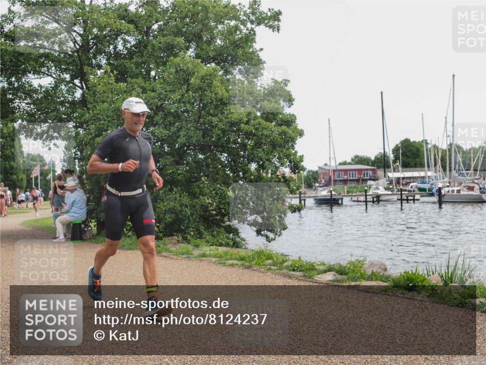22.06.2025 - Viking Triathlon KatJ http://msf.ph/oto/8124237 22.06.2025 13:39:35 Laufen 283, 429 meine-sportfotos.de