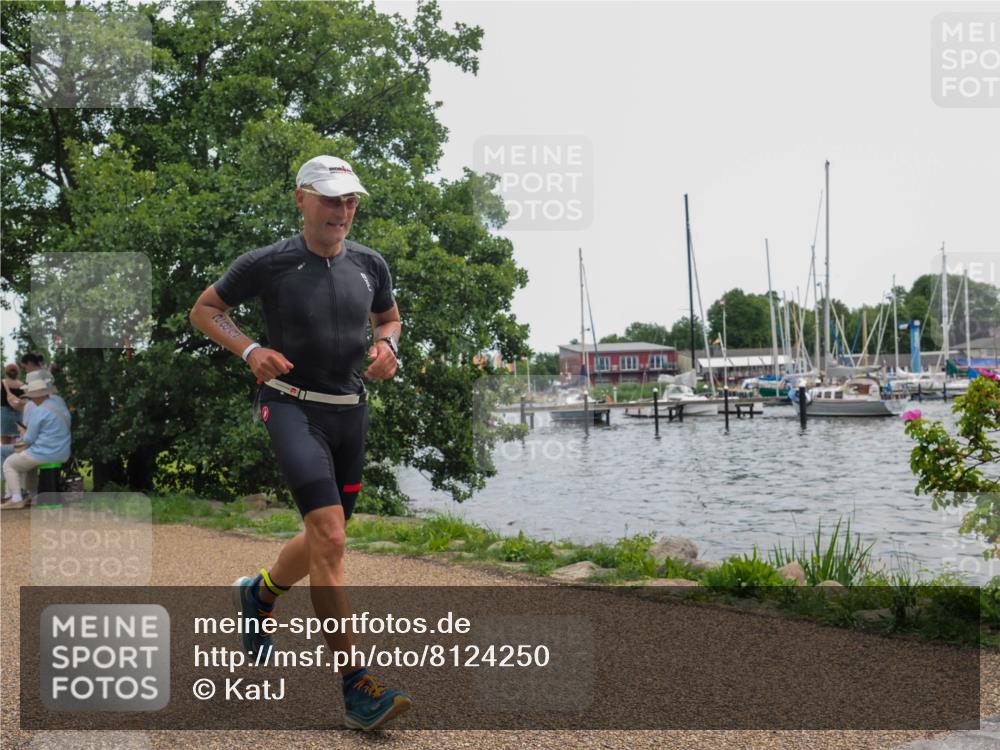 22.06.2025 - Viking Triathlon KatJ http://msf.ph/oto/8124250 22.06.2025 13:39:35 Laufen 283, 429 meine-sportfotos.de