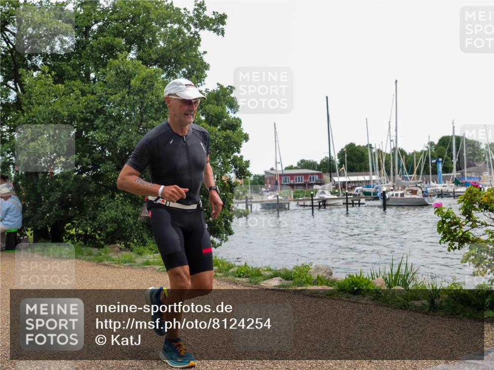 22.06.2025 - Viking Triathlon KatJ http://msf.ph/oto/8124254 22.06.2025 13:39:35 Laufen 283, 429 meine-sportfotos.de