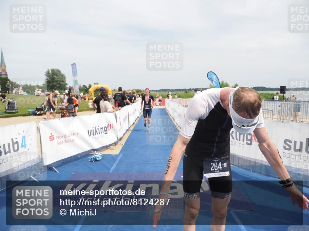 22.06.2025 - Viking Triathlon MichiJ http://msf.ph/oto/8124287 22.06.2025 15:14:58 Ziel 264, 377 meine-sportfotos.de