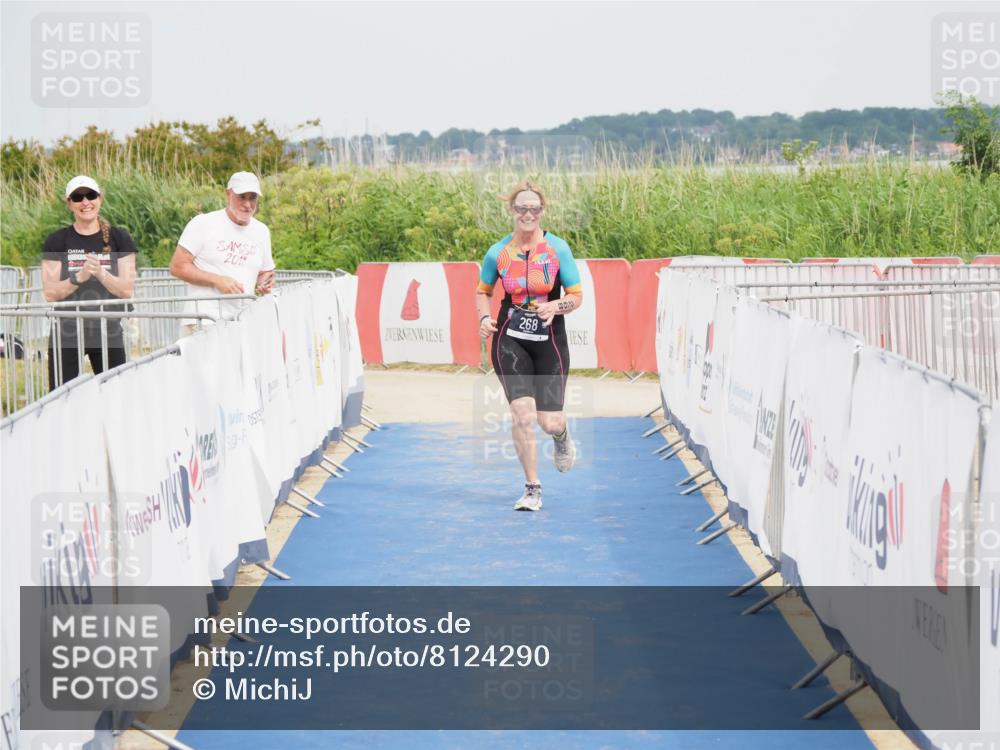 22.06.2025 - Viking Triathlon MichiJ http://msf.ph/oto/8124290 22.06.2025 17:19:15 Ziel 268 meine-sportfotos.de