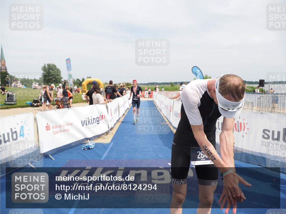 22.06.2025 - Viking Triathlon MichiJ http://msf.ph/oto/8124294 22.06.2025 15:14:58 Ziel 264, 377 meine-sportfotos.de