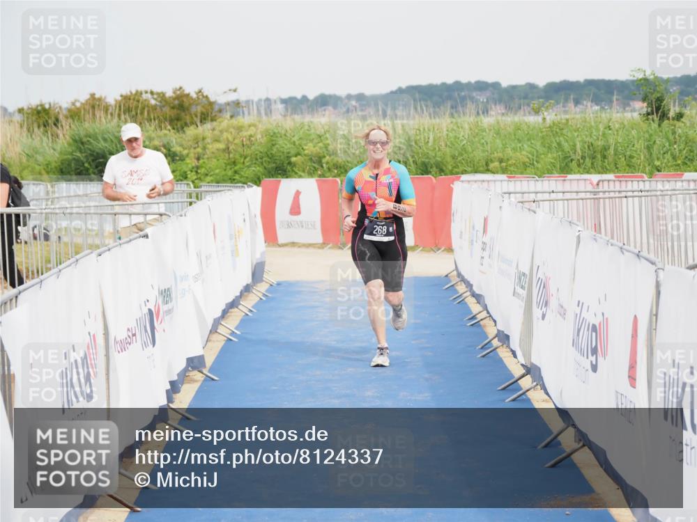 22.06.2025 - Viking Triathlon MichiJ http://msf.ph/oto/8124337 22.06.2025 17:19:16 Ziel 268 meine-sportfotos.de