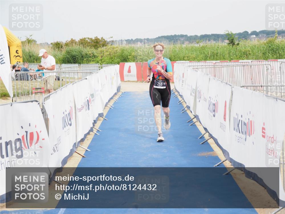 22.06.2025 - Viking Triathlon MichiJ http://msf.ph/oto/8124432 22.06.2025 17:19:17 Ziel 268 meine-sportfotos.de