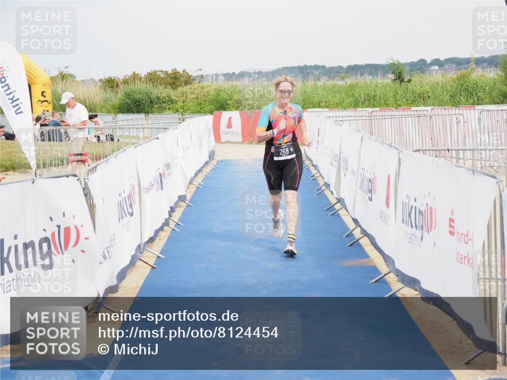 22.06.2025 - Viking Triathlon MichiJ http://msf.ph/oto/8124454 22.06.2025 17:19:18 Ziel 268 meine-sportfotos.de