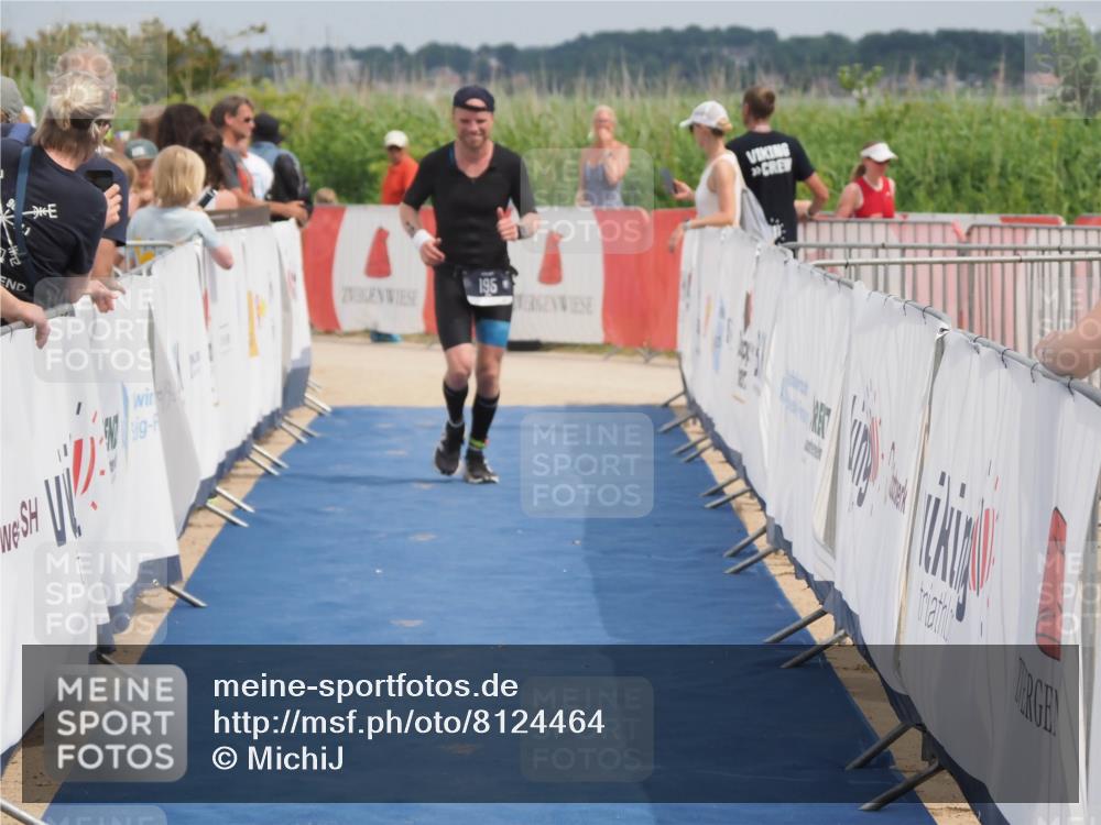 22.06.2025 - Viking Triathlon MichiJ http://msf.ph/oto/8124464 22.06.2025 15:15:09 Ziel 195 meine-sportfotos.de