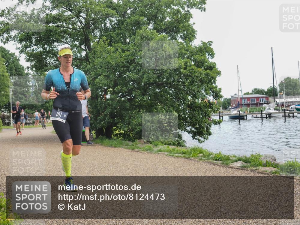 22.06.2025 - Viking Triathlon KatJ http://msf.ph/oto/8124473 22.06.2025 13:40:18 Laufen 181 meine-sportfotos.de