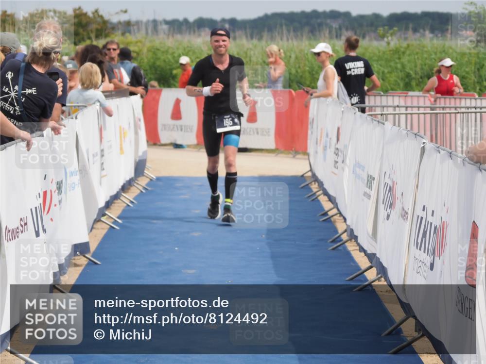 22.06.2025 - Viking Triathlon MichiJ http://msf.ph/oto/8124492 22.06.2025 15:15:09 Ziel 195 meine-sportfotos.de