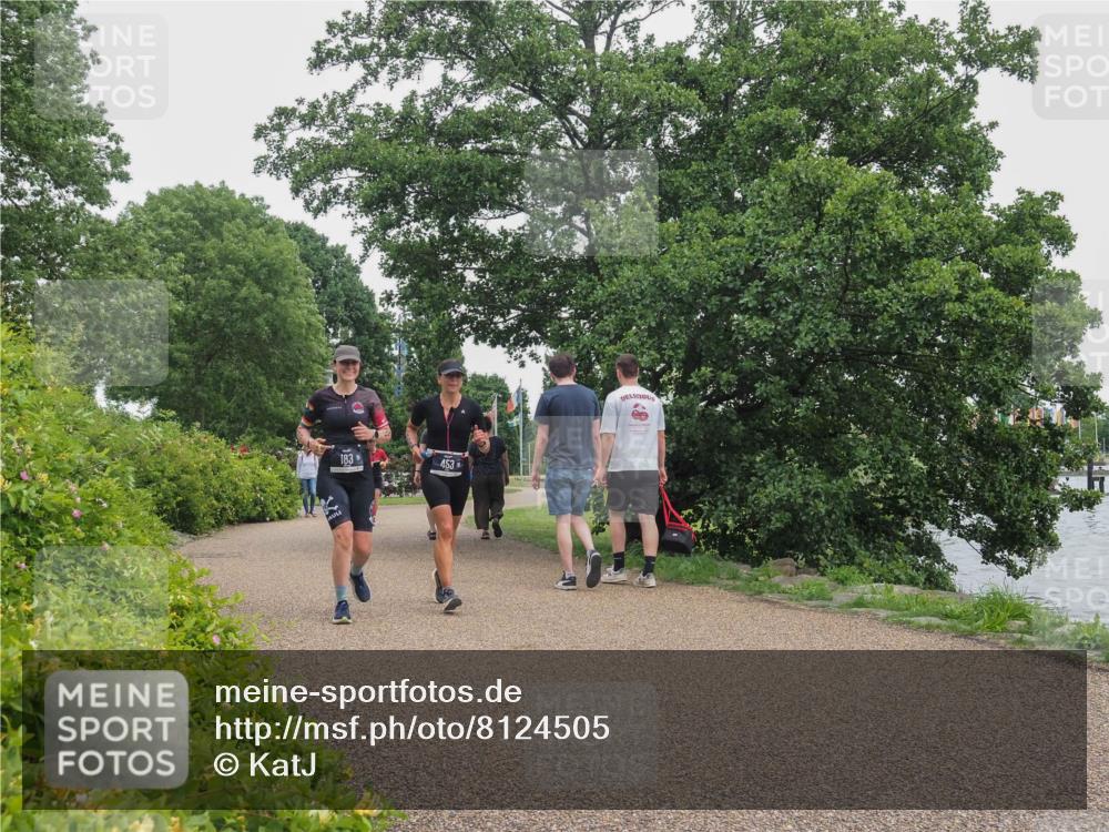 22.06.2025 - Viking Triathlon KatJ http://msf.ph/oto/8124505 22.06.2025 15:21:57 Laufen 183, 453 meine-sportfotos.de