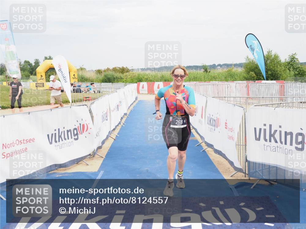 22.06.2025 - Viking Triathlon MichiJ http://msf.ph/oto/8124557 22.06.2025 17:19:19 Ziel 268 meine-sportfotos.de