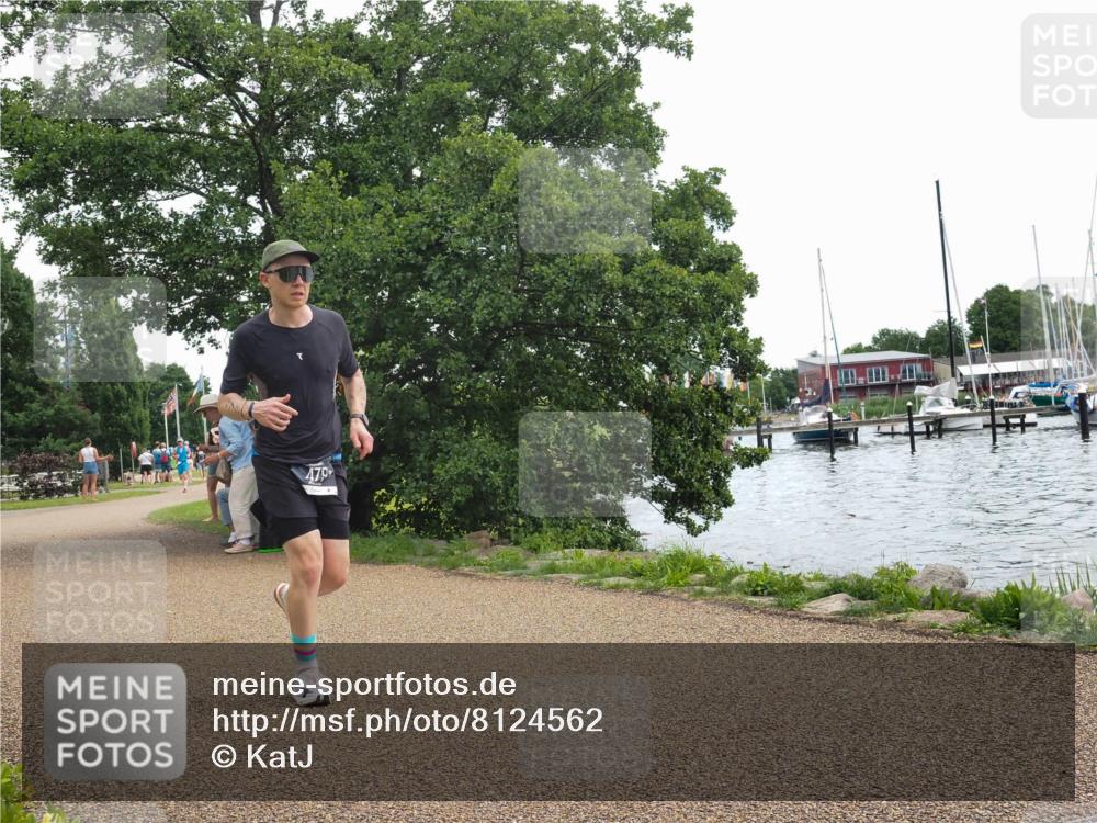 22.06.2025 - Viking Triathlon KatJ http://msf.ph/oto/8124562 22.06.2025 13:40:40 Laufen 479 meine-sportfotos.de