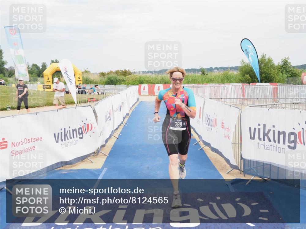 22.06.2025 - Viking Triathlon MichiJ http://msf.ph/oto/8124565 22.06.2025 17:19:19 Ziel 268 meine-sportfotos.de