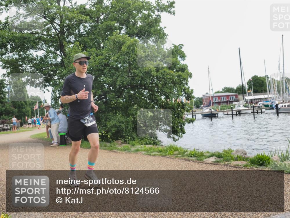 22.06.2025 - Viking Triathlon KatJ http://msf.ph/oto/8124566 22.06.2025 13:40:40 Laufen 479 meine-sportfotos.de