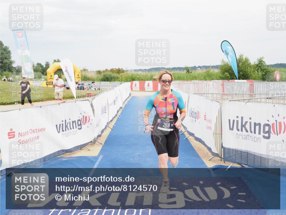 22.06.2025 - Viking Triathlon MichiJ http://msf.ph/oto/8124570 22.06.2025 17:19:20 Ziel 268 meine-sportfotos.de