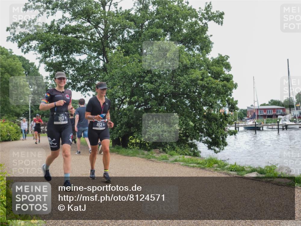 22.06.2025 - Viking Triathlon KatJ http://msf.ph/oto/8124571 22.06.2025 15:21:58 Laufen 183, 453 meine-sportfotos.de