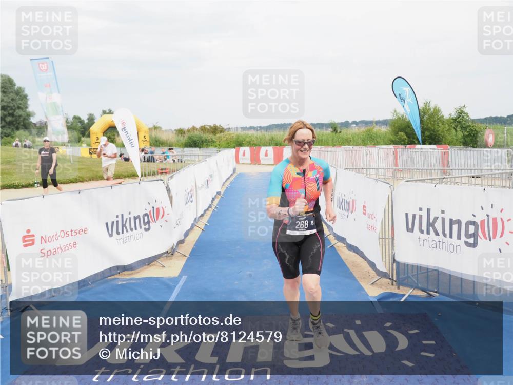 22.06.2025 - Viking Triathlon MichiJ http://msf.ph/oto/8124579 22.06.2025 17:19:20 Ziel 268 meine-sportfotos.de