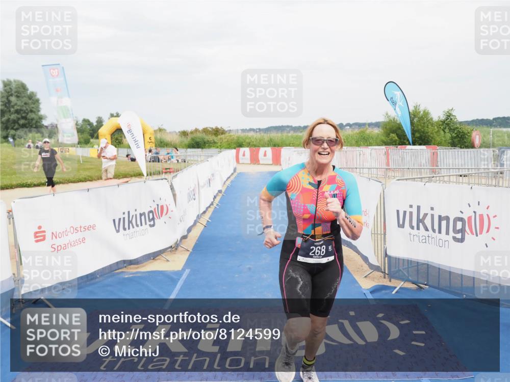 22.06.2025 - Viking Triathlon MichiJ http://msf.ph/oto/8124599 22.06.2025 17:19:20 Ziel 268 meine-sportfotos.de