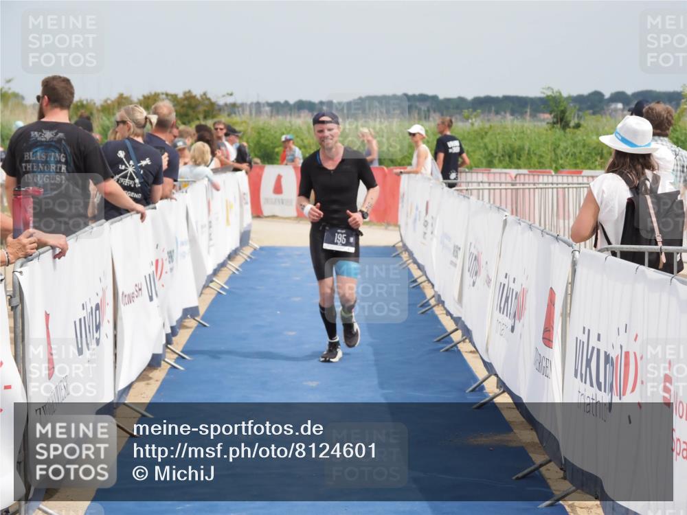 22.06.2025 - Viking Triathlon MichiJ http://msf.ph/oto/8124601 22.06.2025 15:15:11 Ziel 195 meine-sportfotos.de