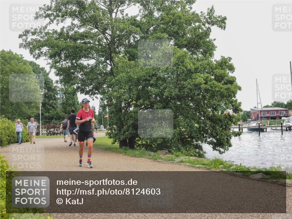 22.06.2025 - Viking Triathlon KatJ http://msf.ph/oto/8124603 22.06.2025 15:22:03 Laufen 155 meine-sportfotos.de