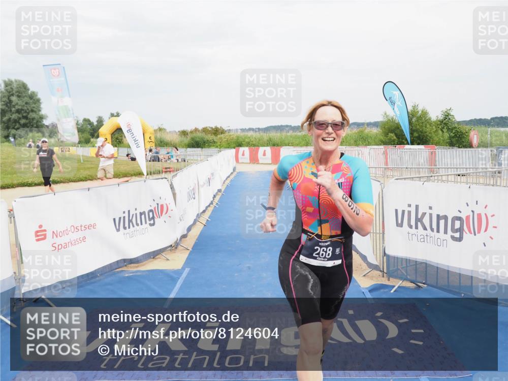 22.06.2025 - Viking Triathlon MichiJ http://msf.ph/oto/8124604 22.06.2025 17:19:20 Ziel 268 meine-sportfotos.de