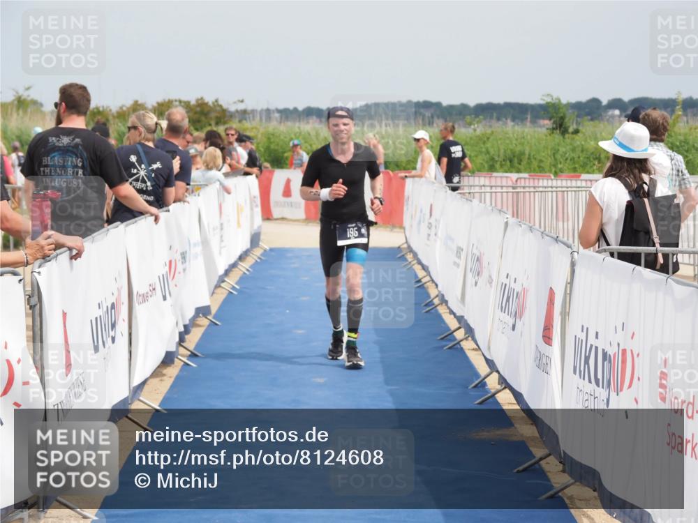 22.06.2025 - Viking Triathlon MichiJ http://msf.ph/oto/8124608 22.06.2025 15:15:11 Ziel 195 meine-sportfotos.de