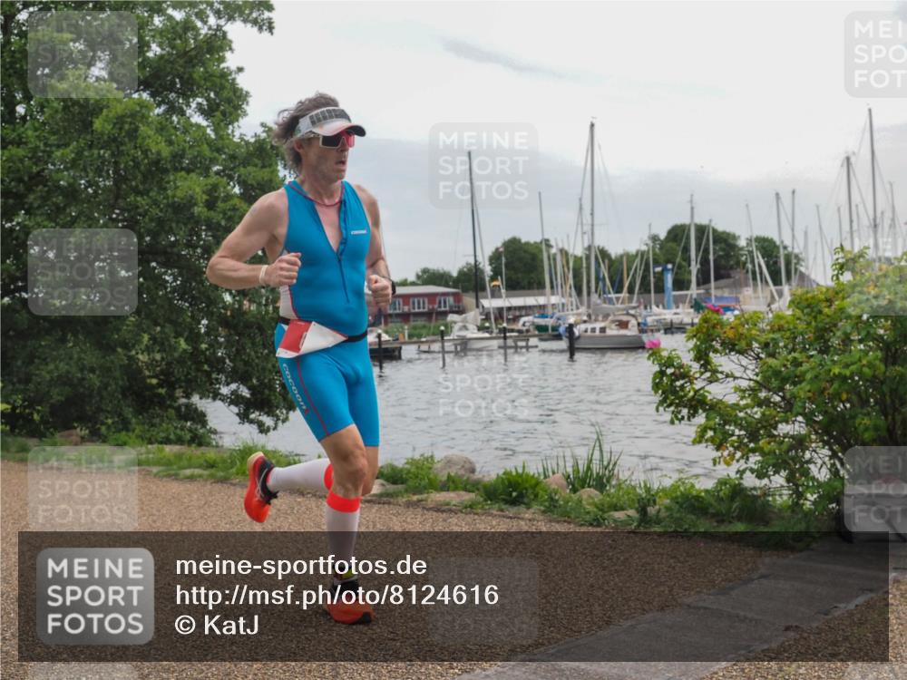 22.06.2025 - Viking Triathlon KatJ http://msf.ph/oto/8124616 22.06.2025 13:40:51 Laufen 626 meine-sportfotos.de