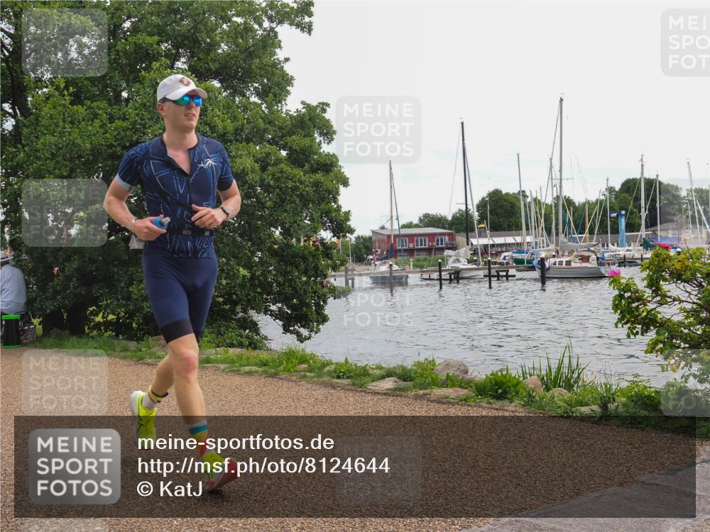 22.06.2025 - Viking Triathlon KatJ http://msf.ph/oto/8124644 22.06.2025 13:40:57 Laufen 328 meine-sportfotos.de