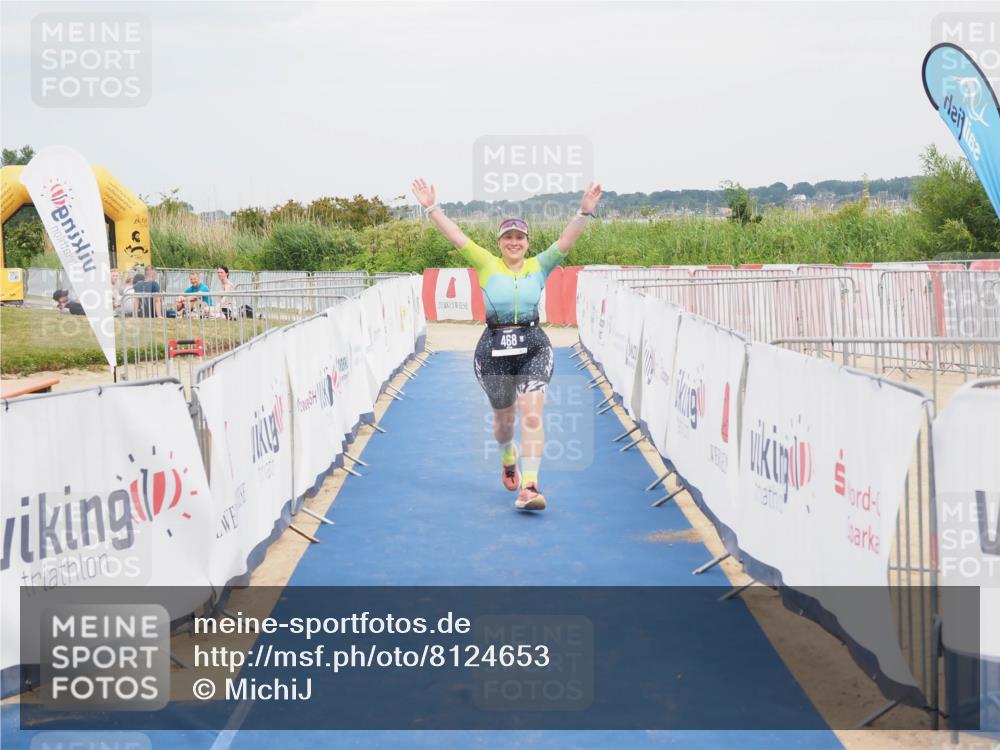 22.06.2025 - Viking Triathlon MichiJ http://msf.ph/oto/8124653 22.06.2025 17:19:41 Ziel 468 meine-sportfotos.de