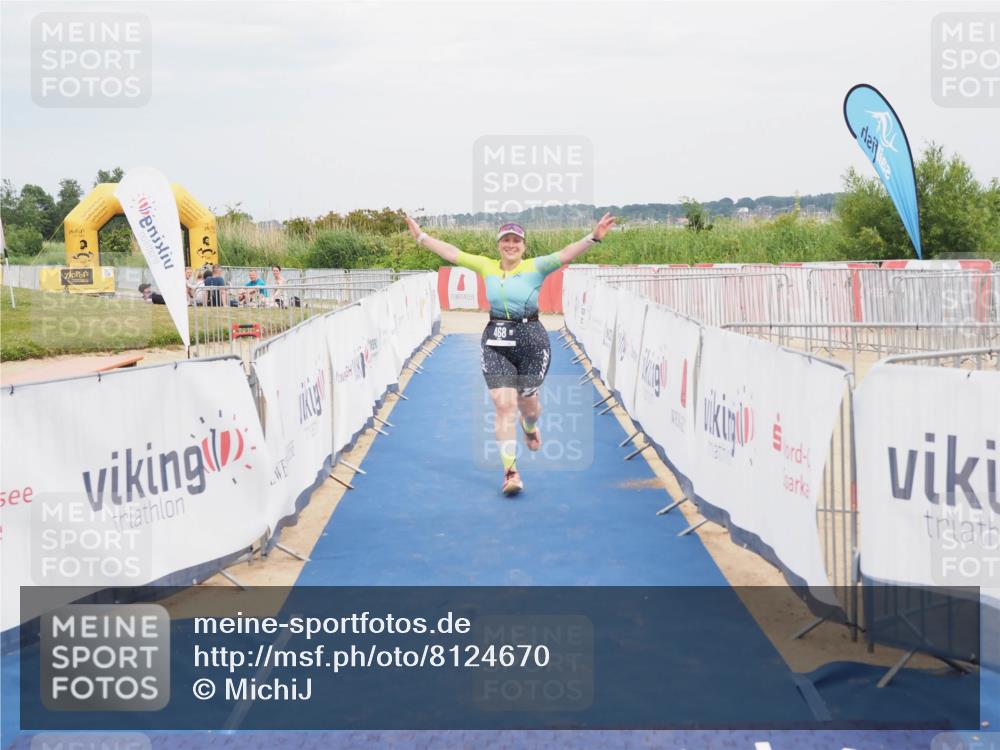 22.06.2025 - Viking Triathlon MichiJ http://msf.ph/oto/8124670 22.06.2025 17:19:41 Ziel 468 meine-sportfotos.de
