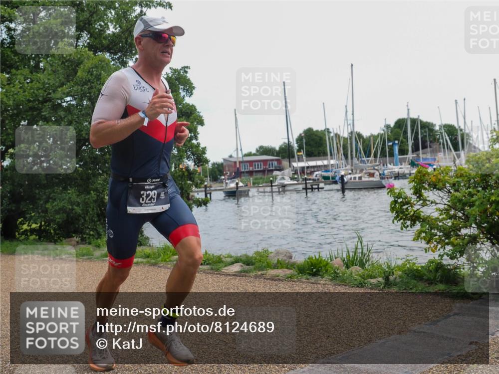 22.06.2025 - Viking Triathlon KatJ http://msf.ph/oto/8124689 22.06.2025 13:41:08 Laufen 329 meine-sportfotos.de