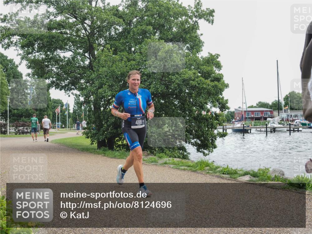 22.06.2025 - Viking Triathlon KatJ http://msf.ph/oto/8124696 22.06.2025 15:22:23 Laufen 488 meine-sportfotos.de