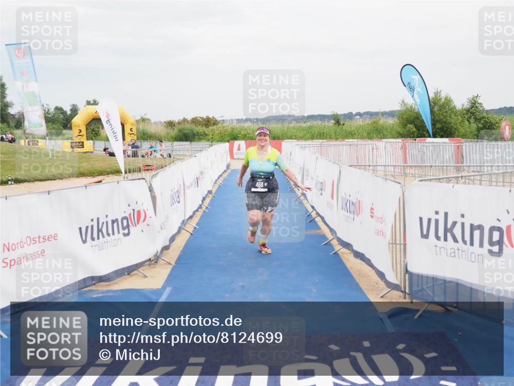 22.06.2025 - Viking Triathlon MichiJ http://msf.ph/oto/8124699 22.06.2025 17:19:42 Ziel 468 meine-sportfotos.de